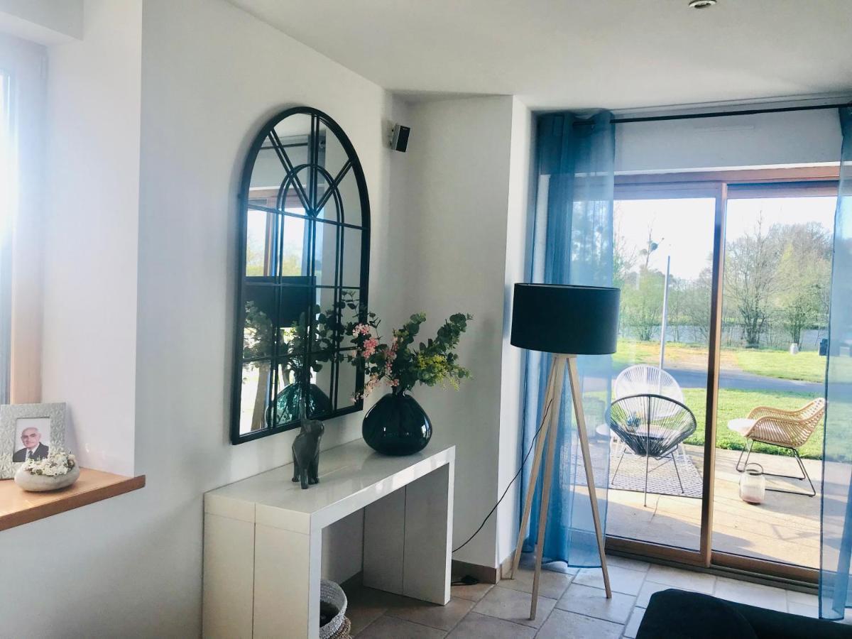 La Chapelle-Caro Au Petit Bonheur De Claire Et Jo Bed & Breakfast エクステリア 写真